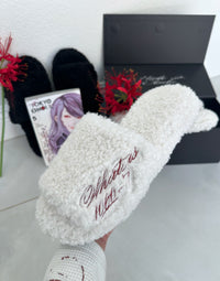 '1000-7' Fur Slides (WHITE)